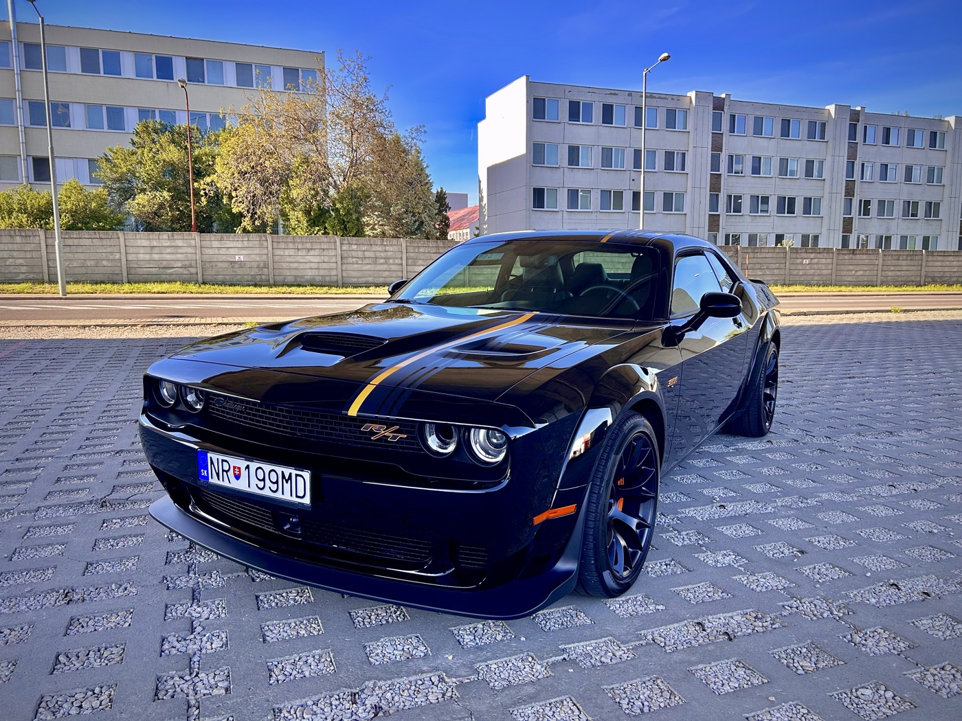 Dodge Challenger R/T Scat Pack Widebody na prenájom — Nitra 1